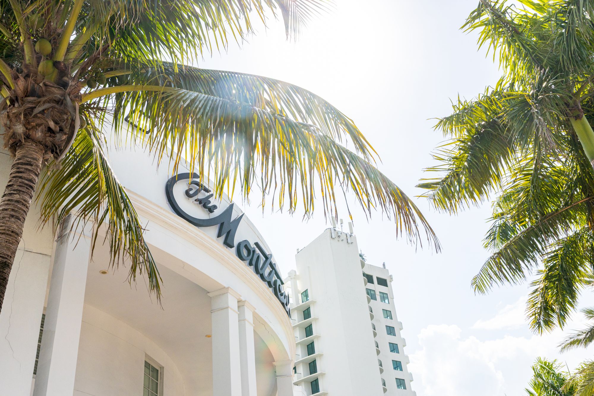 Oceanside Hotel + Suites