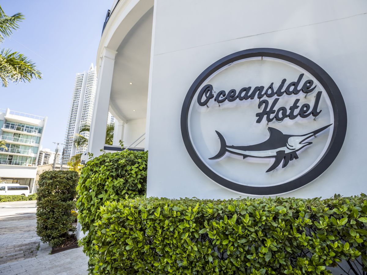 Oceanside Hotel + Suites